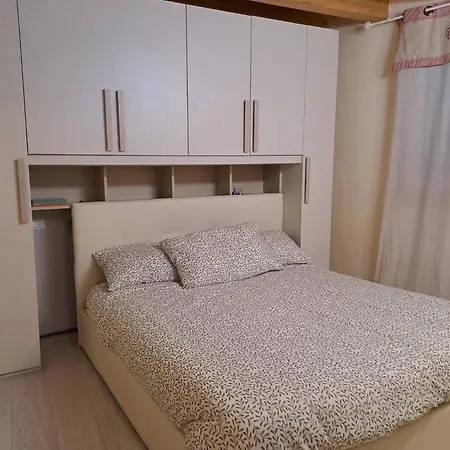 La Casa Di Allegra Apartment