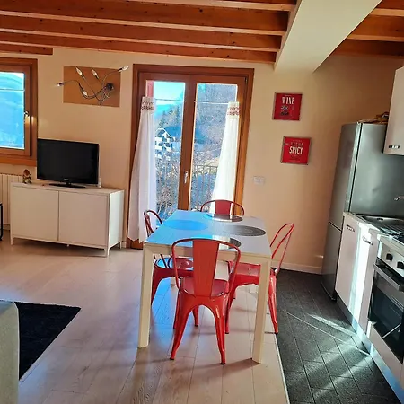 La Casa Di Allegra شقة